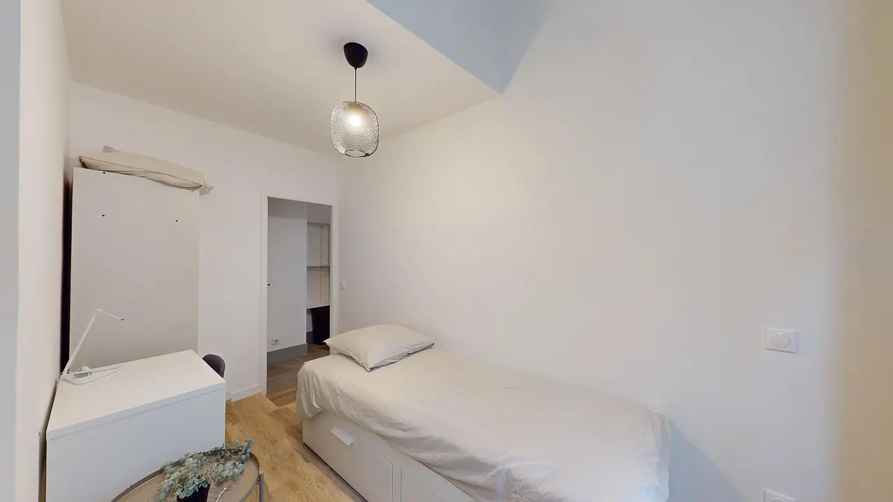 Colocation meublée de 85.0m2 - 405€ - Toulon