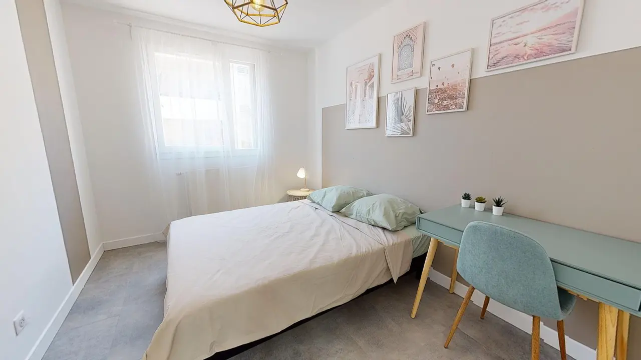 Colocation meublée de 104.0m2 - 536€ - Villeurbanne
