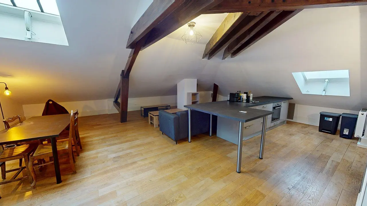 Appartement meublé de 56.05m2 - 800€ - Angoulême