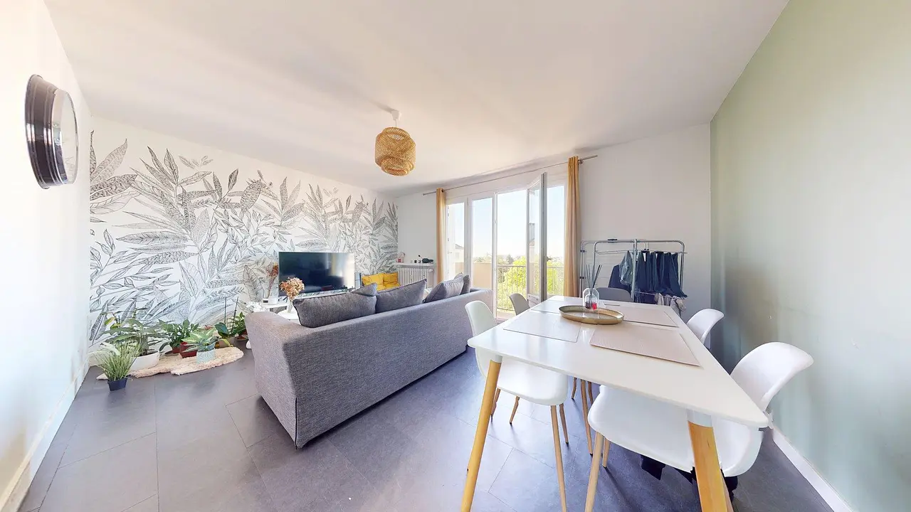 Colocation meublée de 86.73m2 - 435€ - Angers