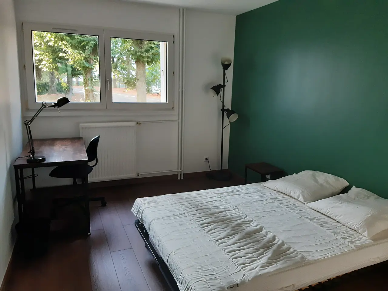 Colocation meublée de 82.92m2 - 680€ - Montigny-le-Bretonneux