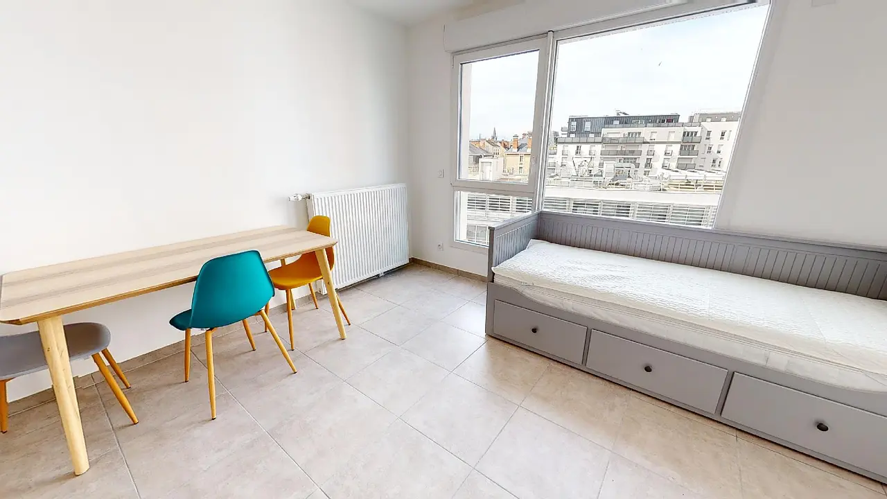 Appartement meublé de 28.0m2 - 558€ - Dijon