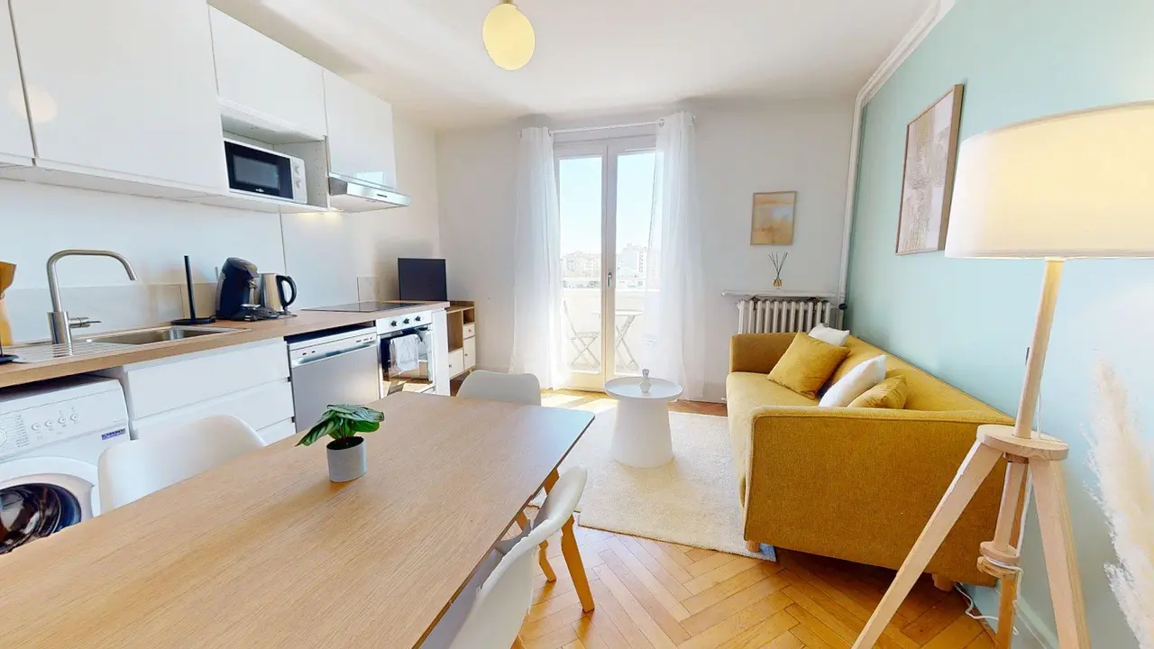 Colocation meublée de 76.26m2 - 570€ - Lyon
