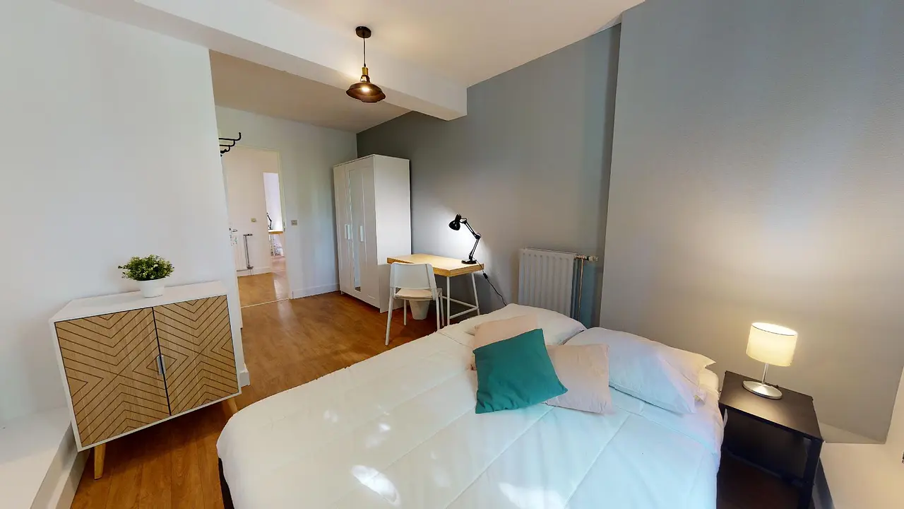 Colocation meublée de 98.0m2 - 654€ - Lyon