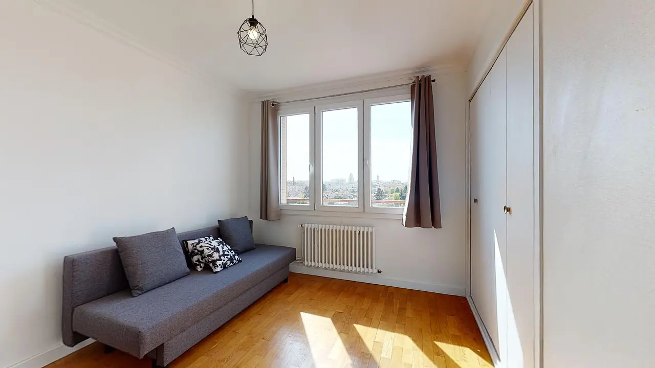 Colocation meublée de 102.0m2 - 491€ - Villeurbanne