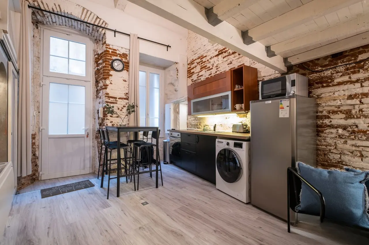 Appartement meublé de 40.0m2 - 861€ - Toulouse