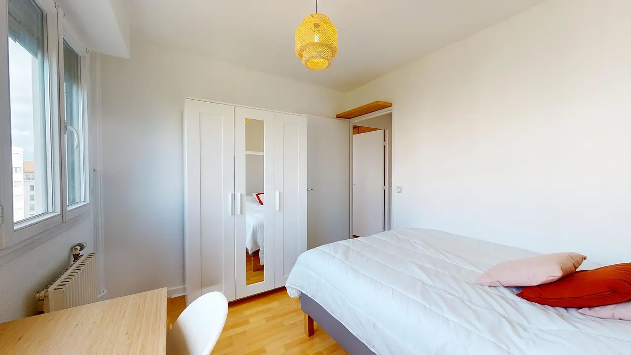 Colocation meublée de 88.0m2 - 550€ - Lyon