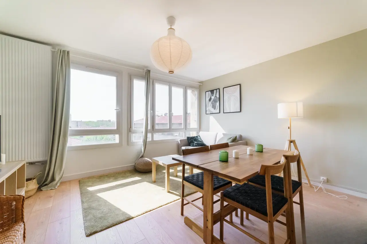 Coliving de 83.32m2 - 599€ - Vénissieux