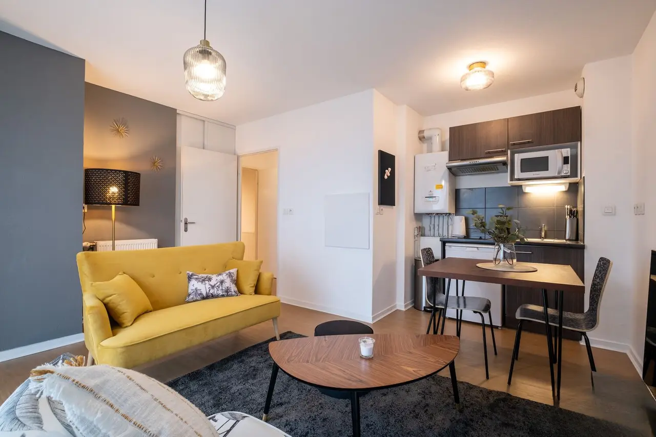 Appartement meublé de 35.46m2 - 676€ - Toulouse