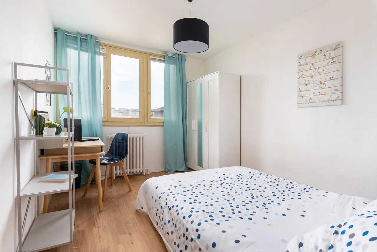 Colocation meublée de 72.0m2 - 450€ - Lyon