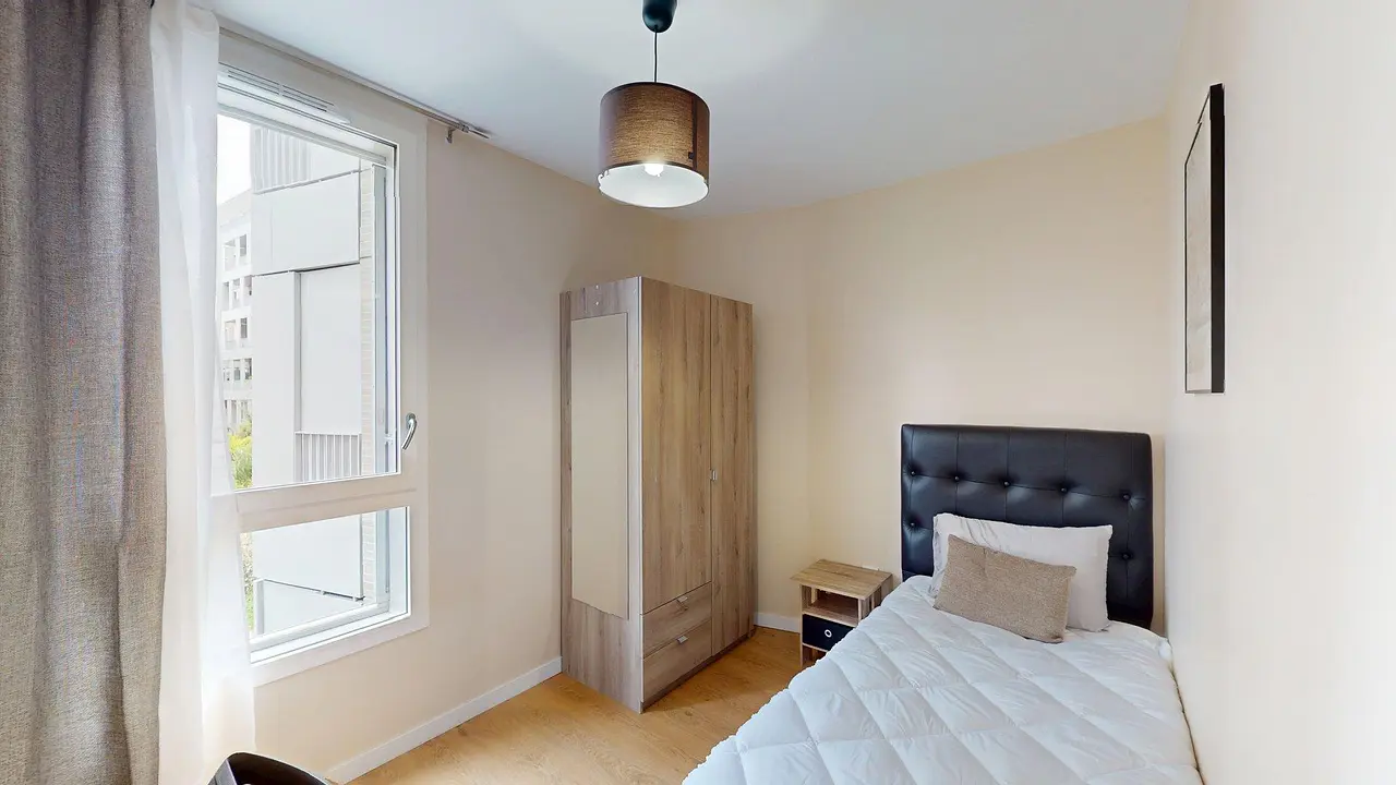 Colocation meublée de 96.0m2 - 675€ - Nanterre