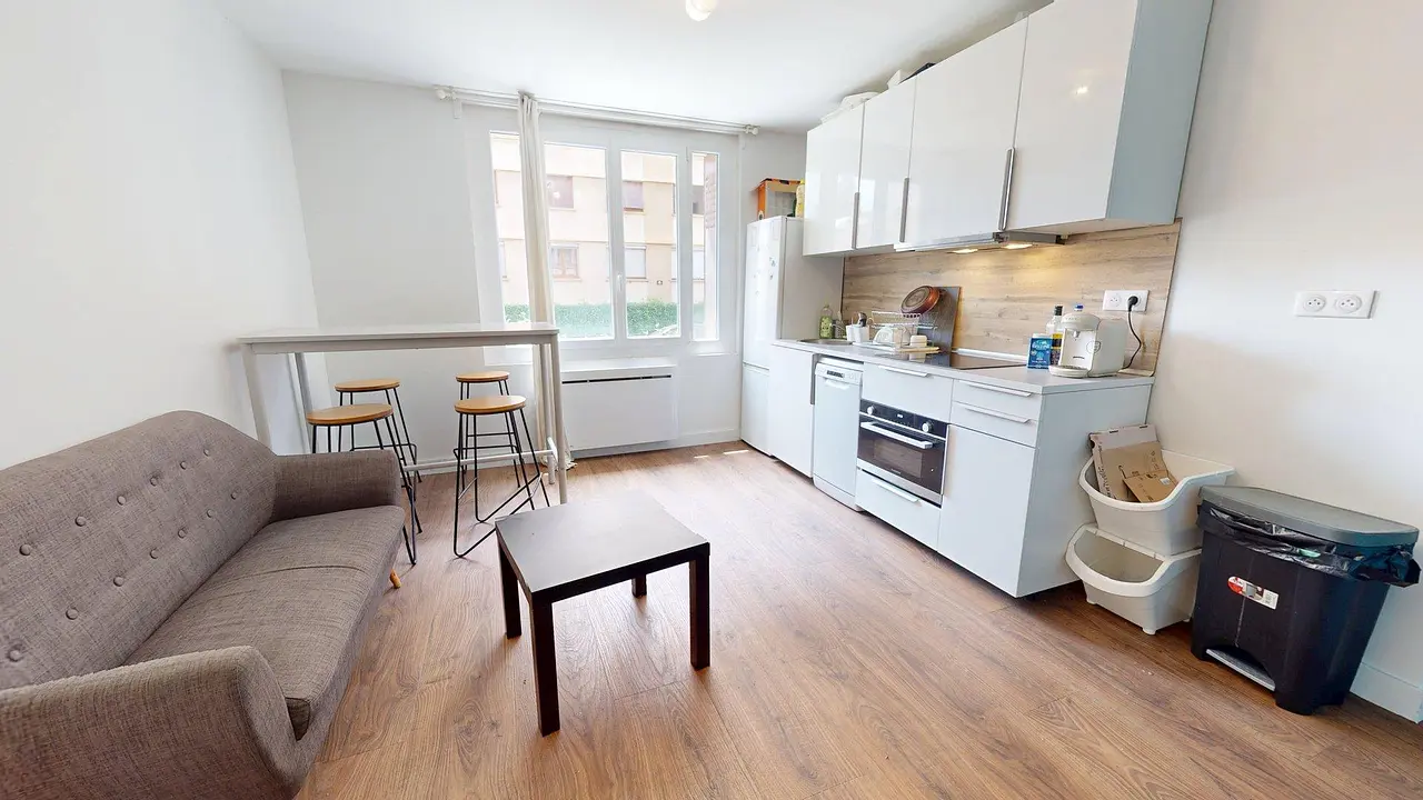 Colocation meublée de 64.0m2 - 684€ - Lyon