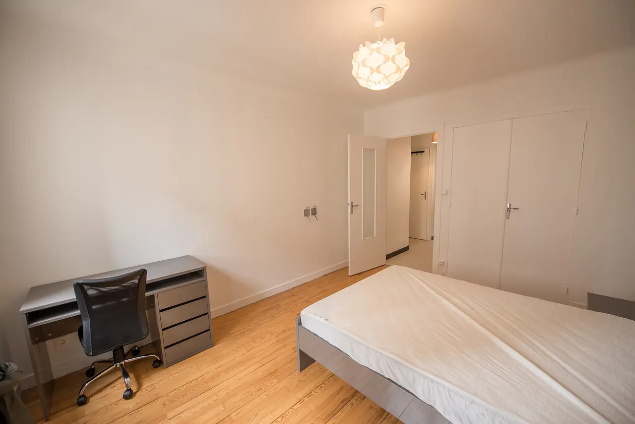 Colocation meublée de 71.0m2 - 350€ - Saint-Étienne