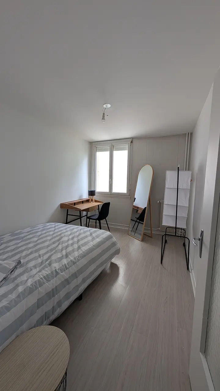Colocation meublée de 73.0m2 - 405€ - Besançon