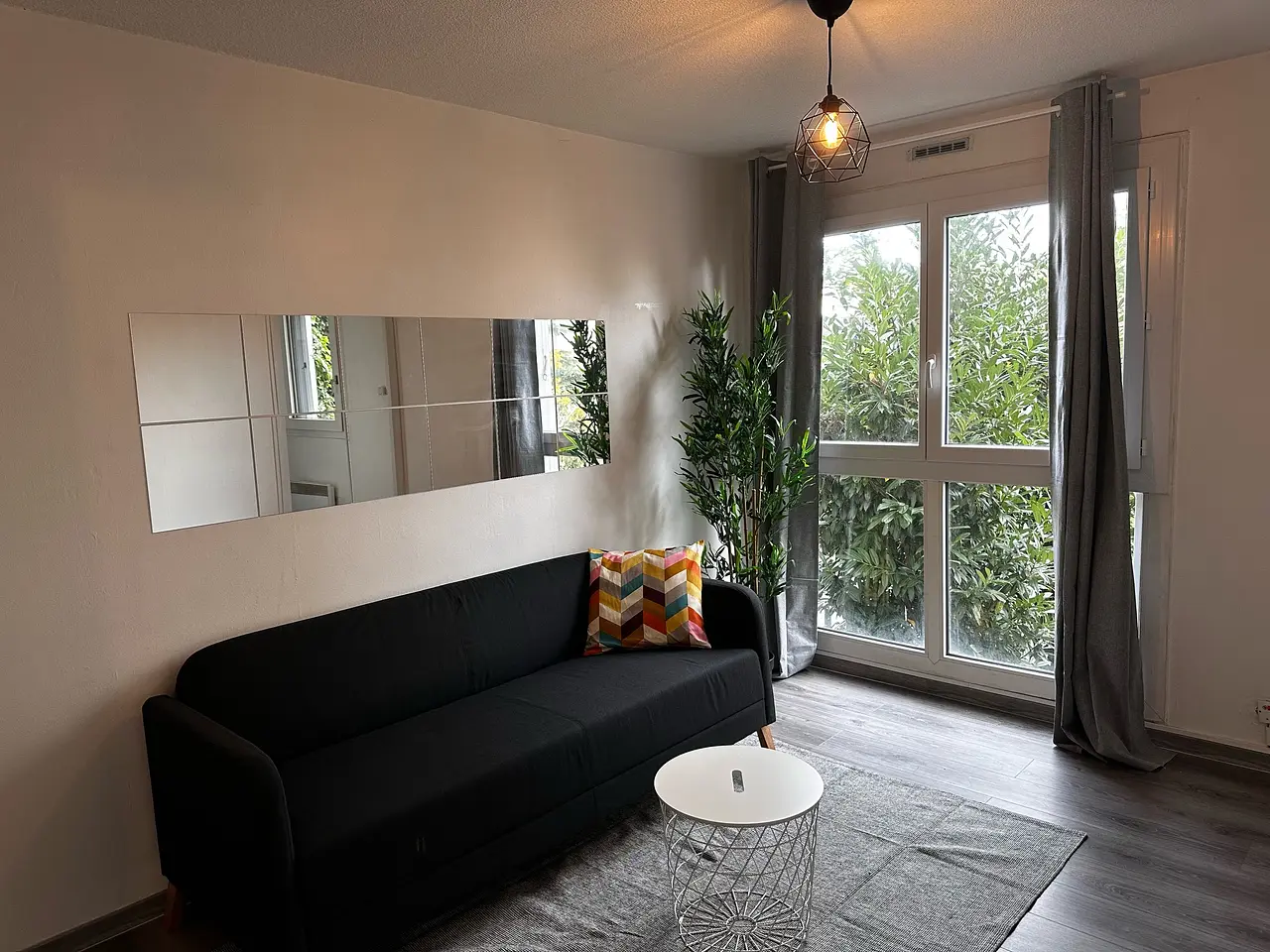 Appartement meublé de 32.0m2 - 595€ - Toulouse