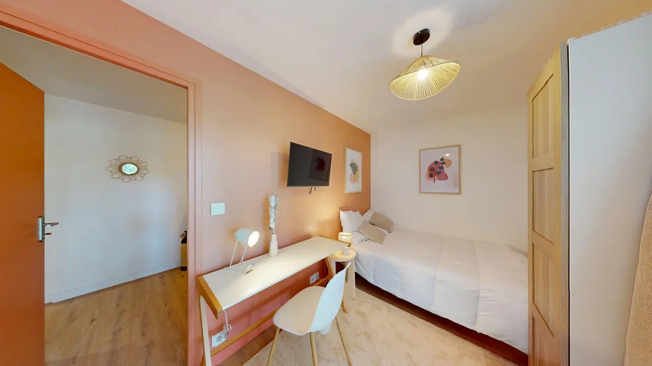 Colocation meublée de 90.28m2 - 450€ - Rennes