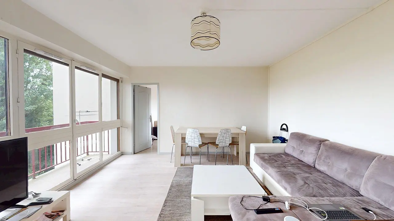 Colocation meublée de 89.62m2 - 393€ - Tours