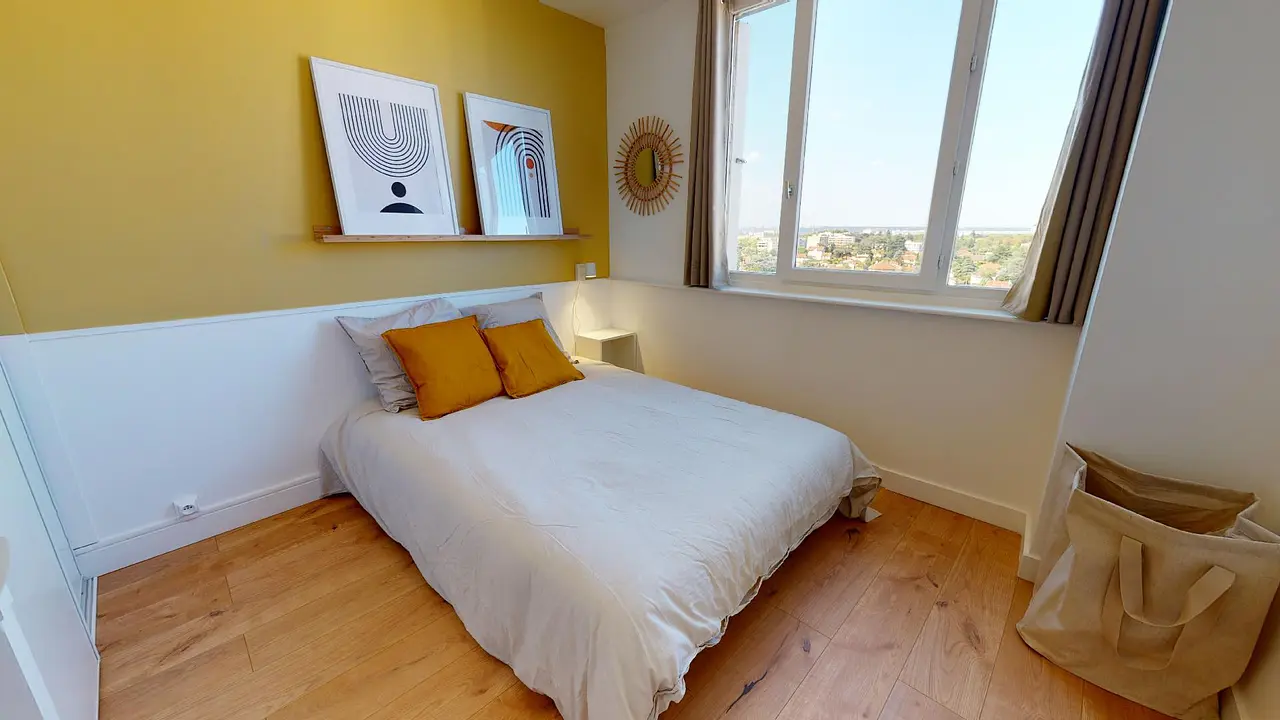 Colocation meublée de 85.0m2 - 449€ - Bron