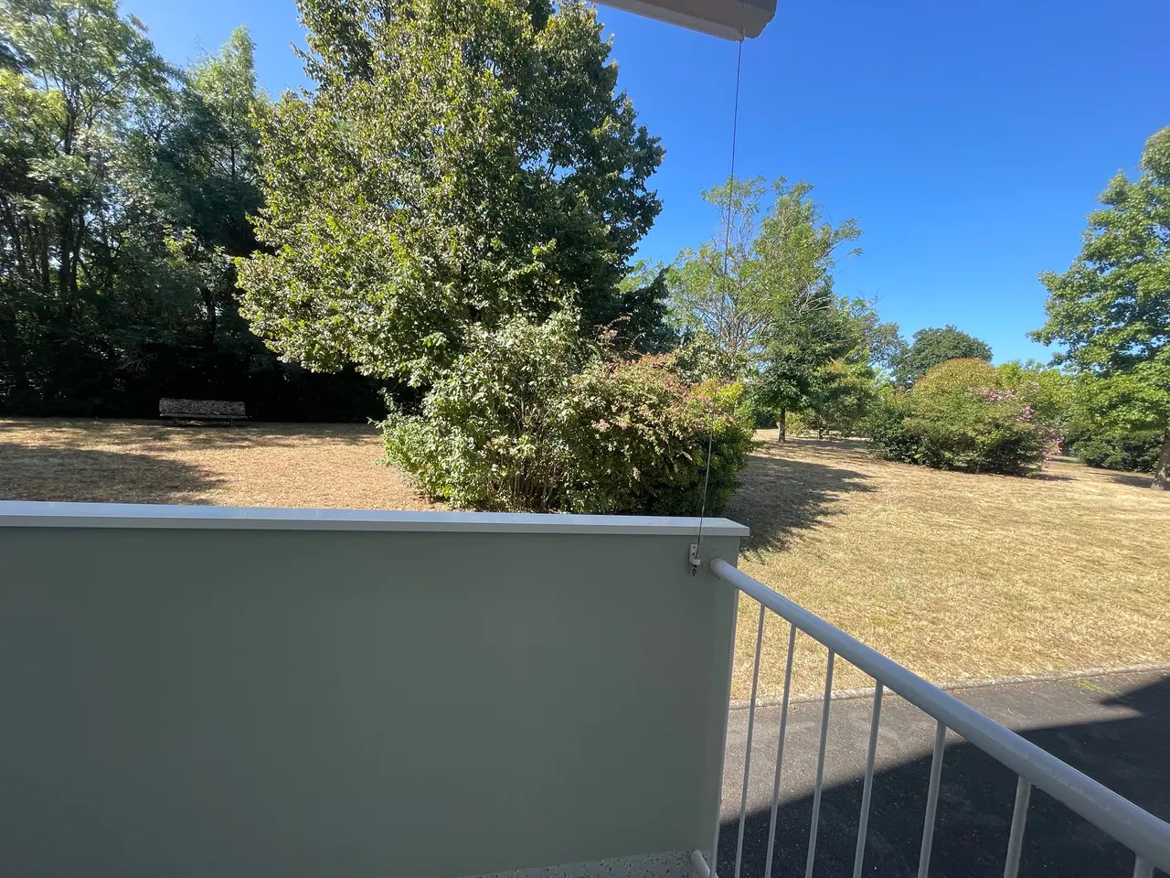 3 Pièces meublé avec balcon