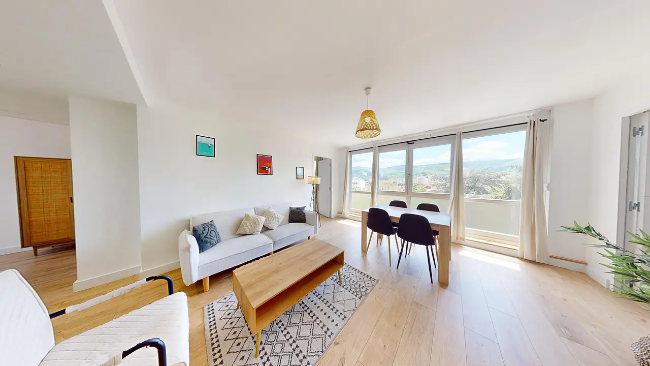 Appartement meublé de 72.0m2 - 890€ - Saint-Étienne