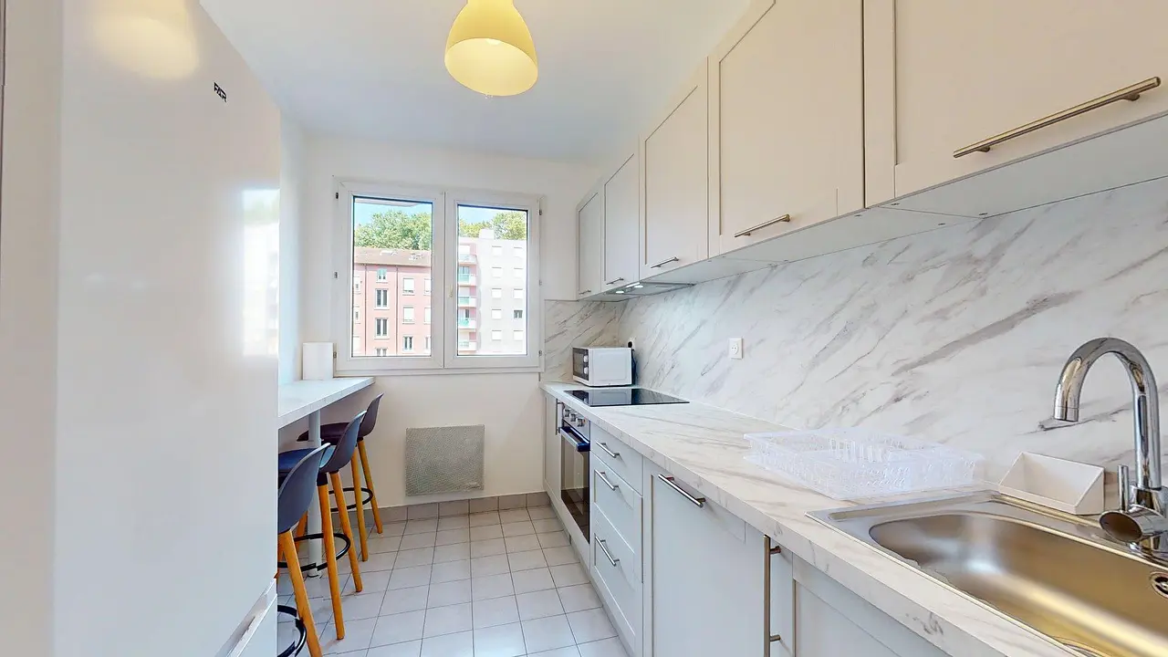 Colocation meublée de 70.73m2 - 598€ - Villeurbanne