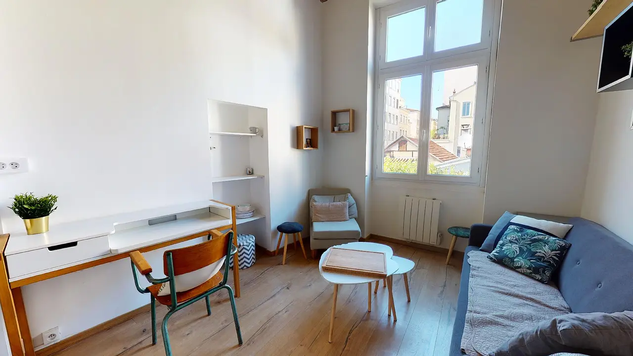 Appartement meublé de 17.0m2 - 730€ - Lyon