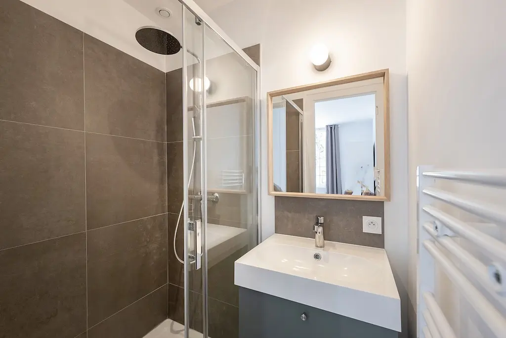 Colocation meublée de 178.31m2 - 685€ - Talence