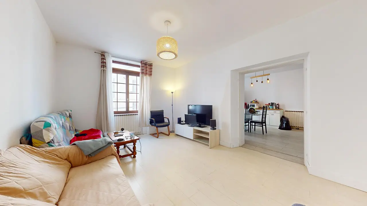 Colocation meublée de 132.0m2 - 370€ - Angoulême