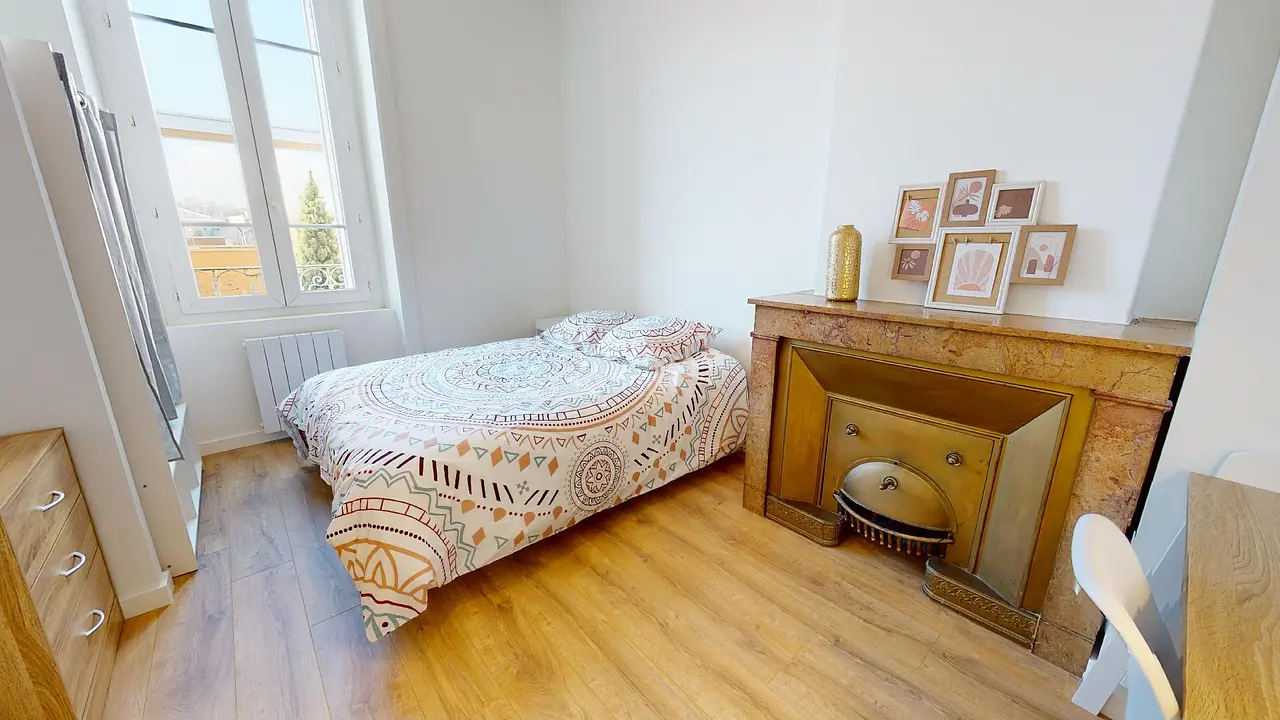 Colocation meublée de 57.0m2 - 507€ - Oullins