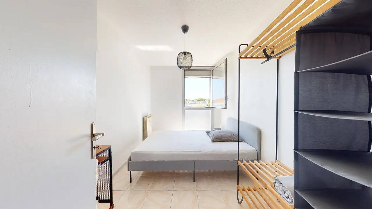 Colocation meublée de 97.0m2 - 383€ - Montpellier
