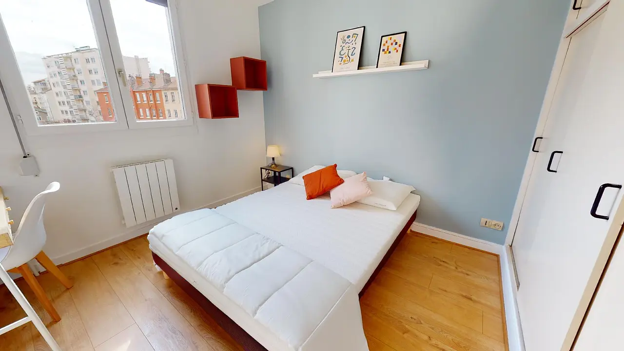 Colocation meublée de 92.0m2 - 581€ - Lyon