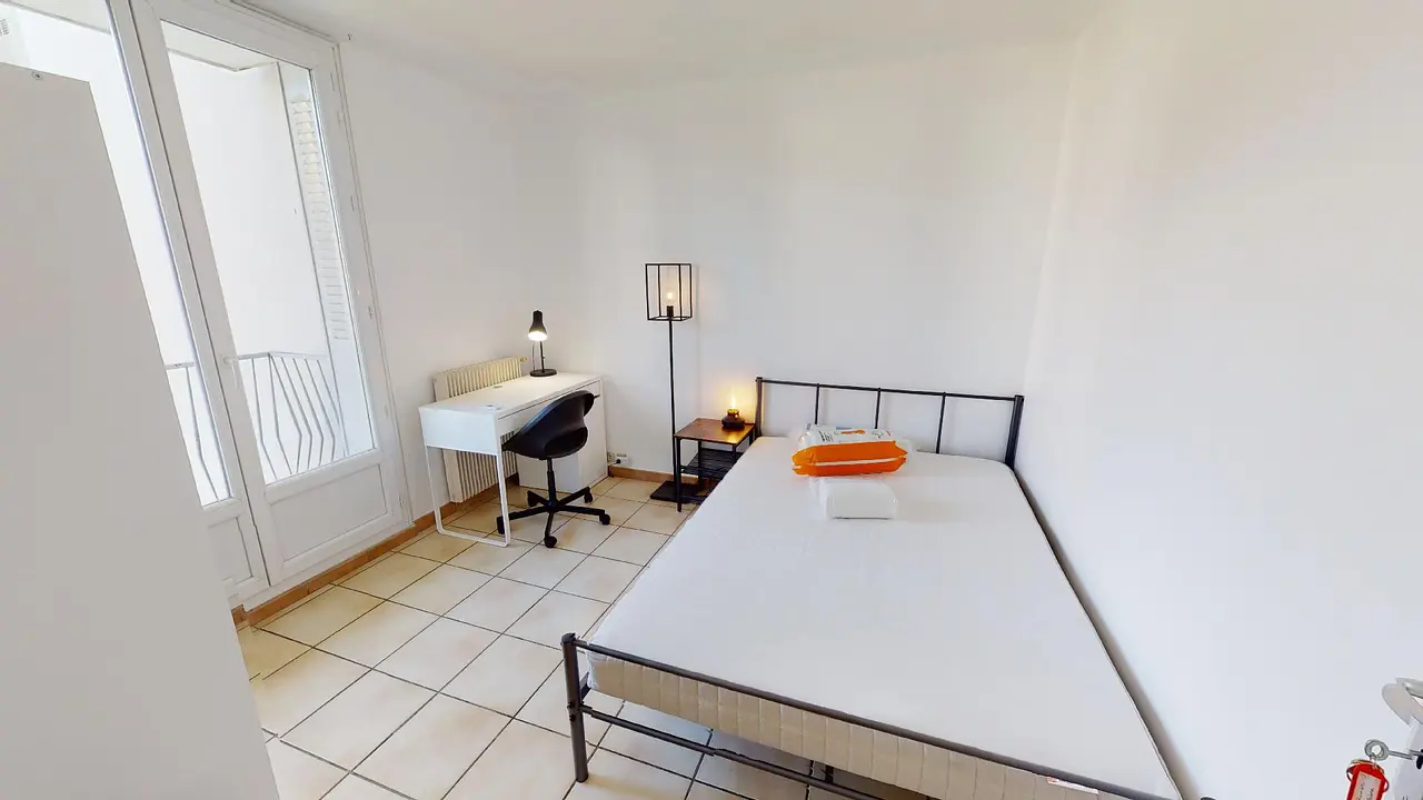 Colocation meublée de 85.0m2 - 350€ - Saint-Martin-d'Hères