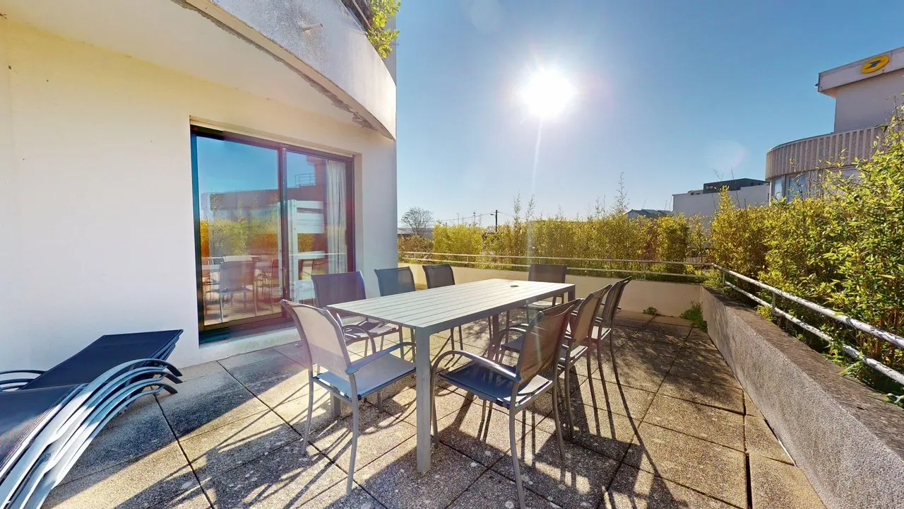 Appartement meublé de 67.12m2 - 1200€ - La Rochelle