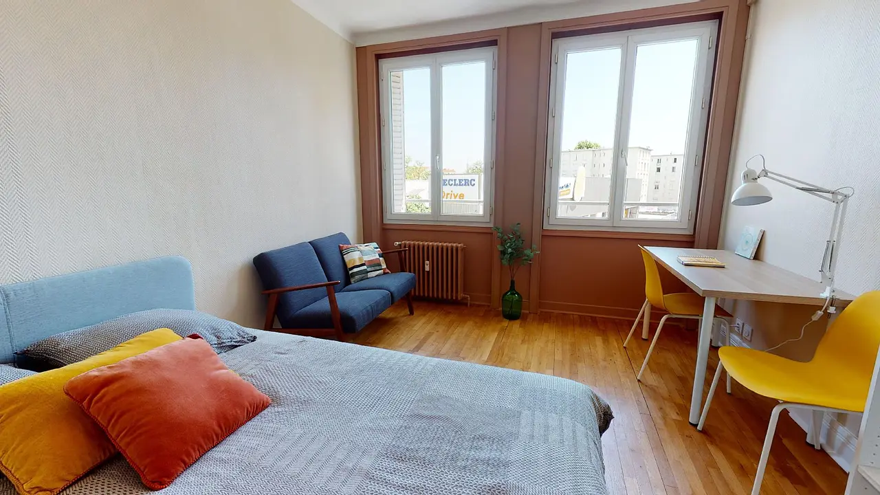 Colocation meublée de 80.0m2 - 598€ - Lyon
