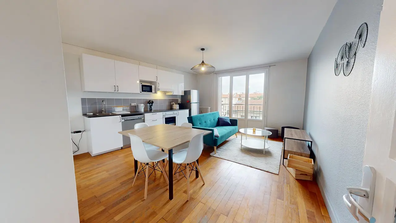 Colocation meublée de 87.0m2 - 540€ - Villeurbanne