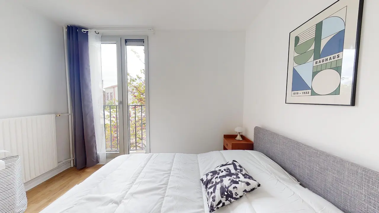 Colocation meublée de 92.0m2 - 710€ - Colombes