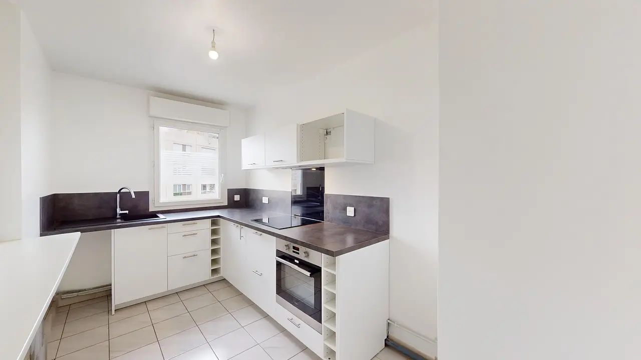 Appartement non meublé de 46.0m2 - 660€ - Nîmes