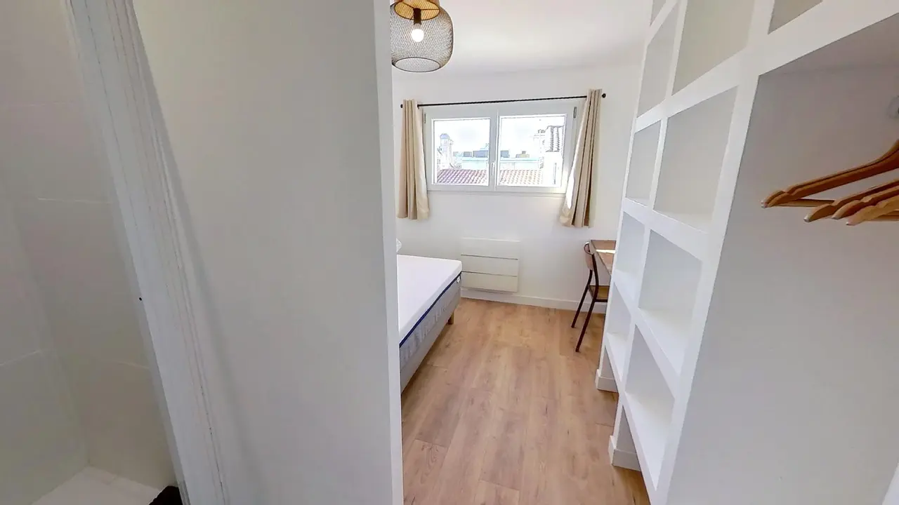 Coliving de 140.0m2 - 599€ - Talence