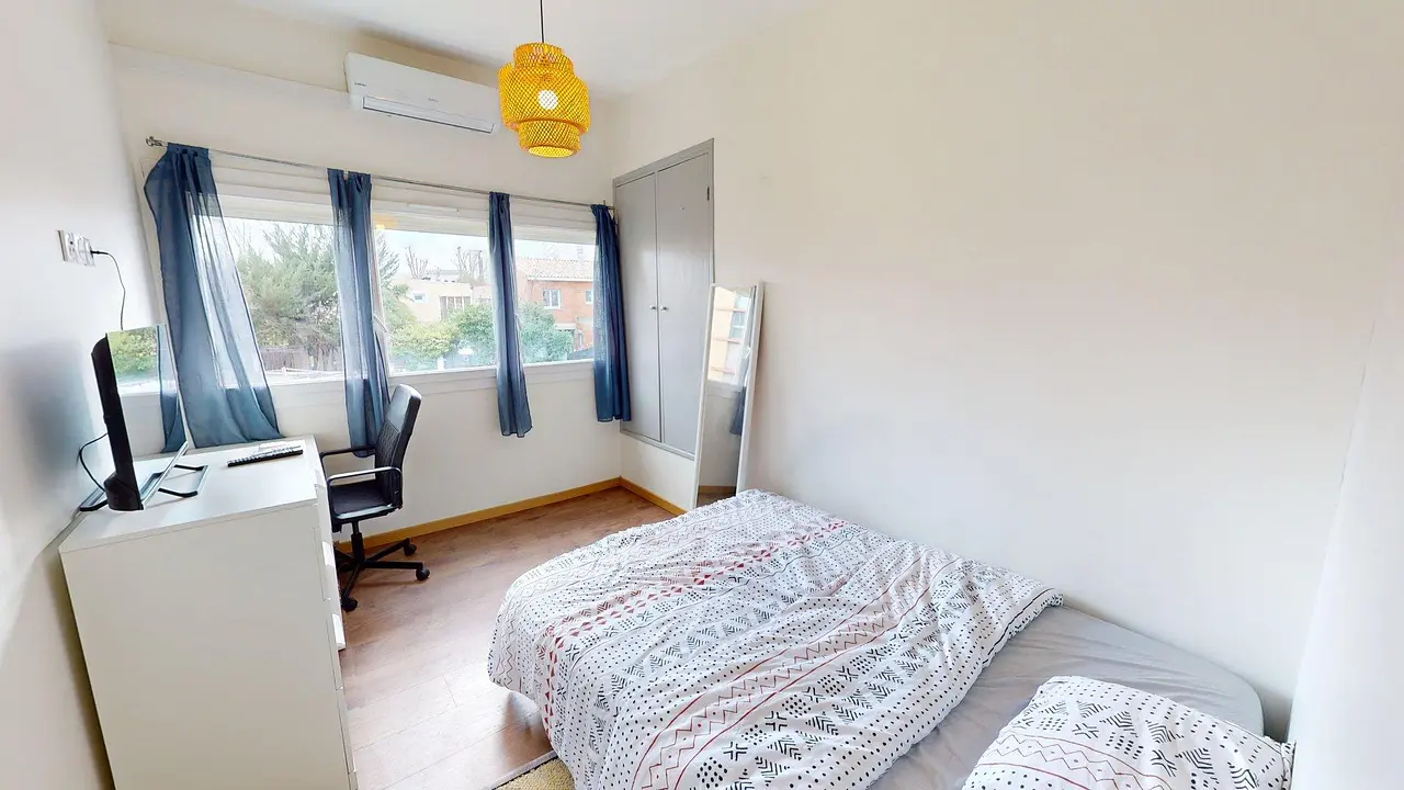 Colocation meublée de 88.96m2 - 450€ - Toulouse