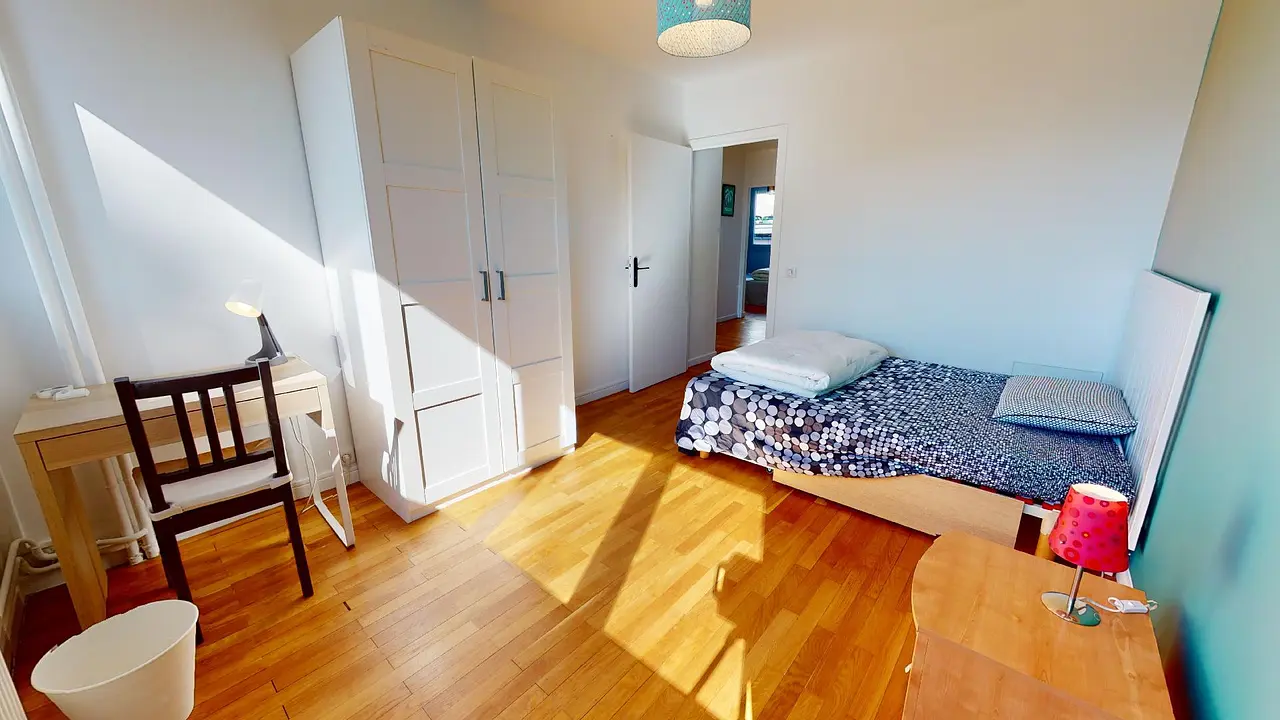 Colocation meublée de 111.0m2 - 560€ - Tassin-la-Demi-Lune