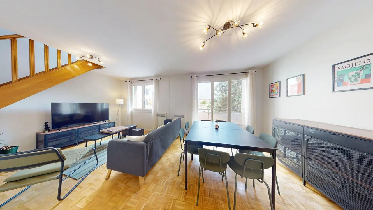 Colocation meublée de 116.0m2 - 590€ - Vénissieux