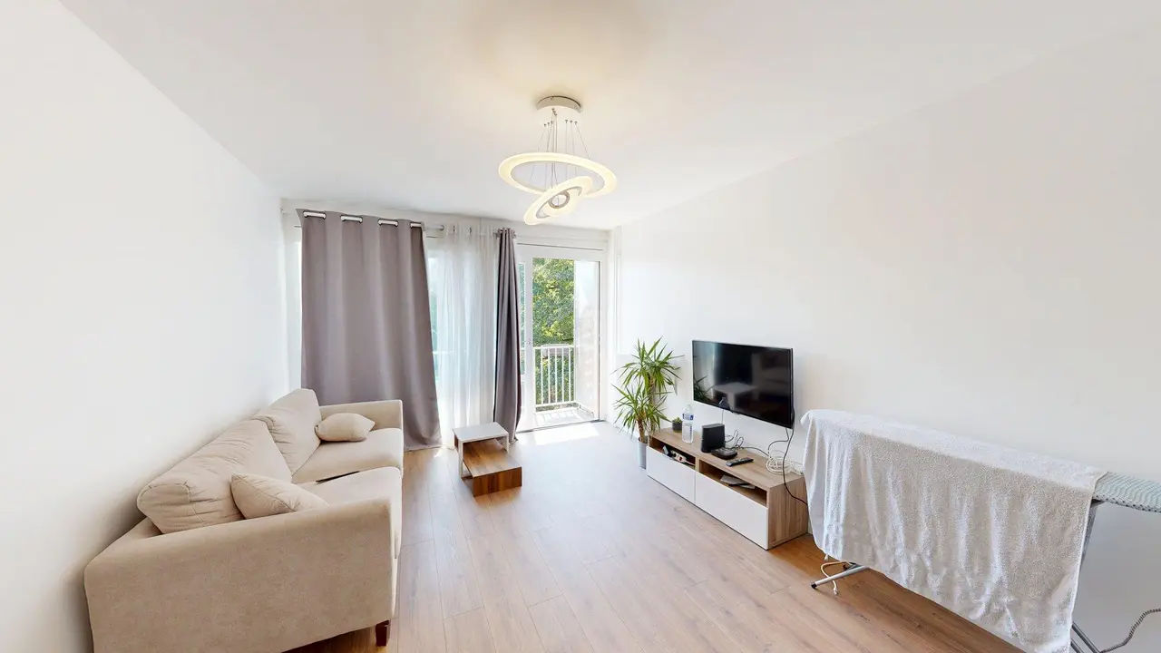 Colocation meublée de 95.12m2 - 500€ - Évry