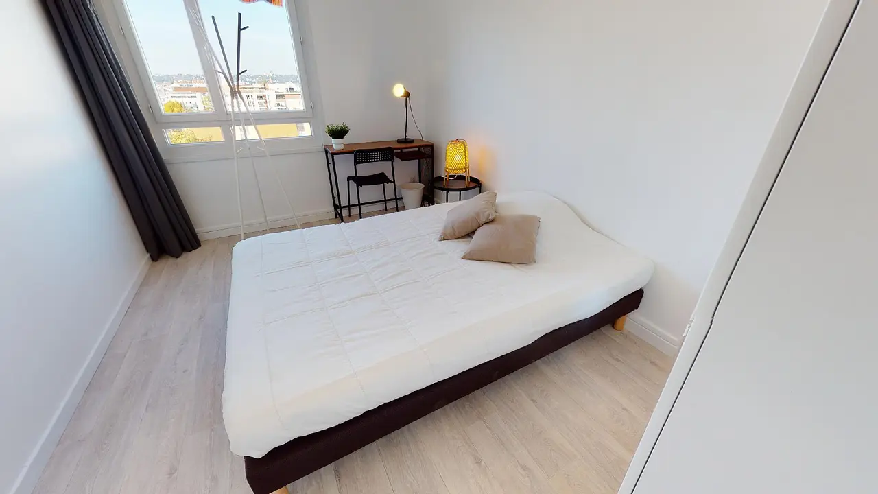 Colocation meublée de 75.0m2 - 557€ - Villeurbanne