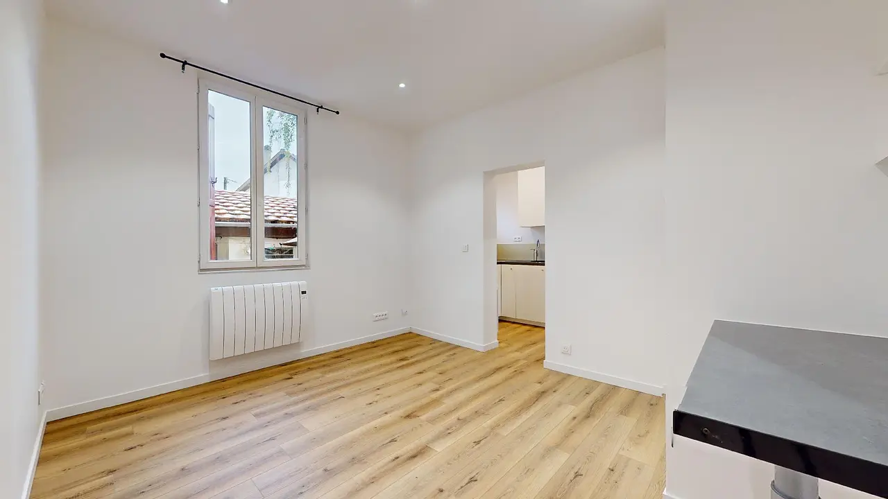 Appartement non meublé de 19.0m2 - 711€ - Champigny-sur-Marne