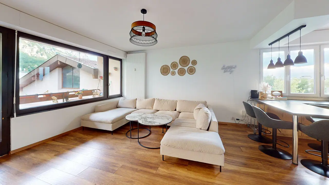 Colocation meublée de 82.0m2 - 670€ - Étrembières