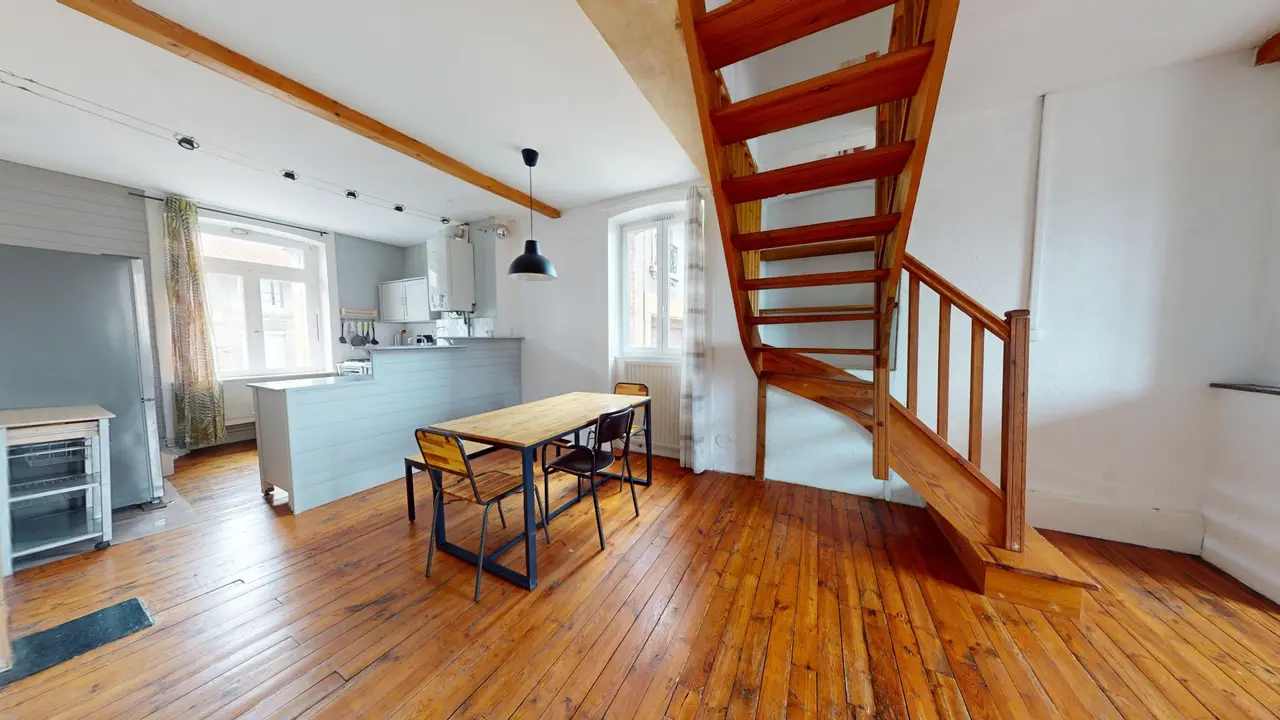 Appartement meublé de 58.0m2 - 545€ - Saint-Étienne