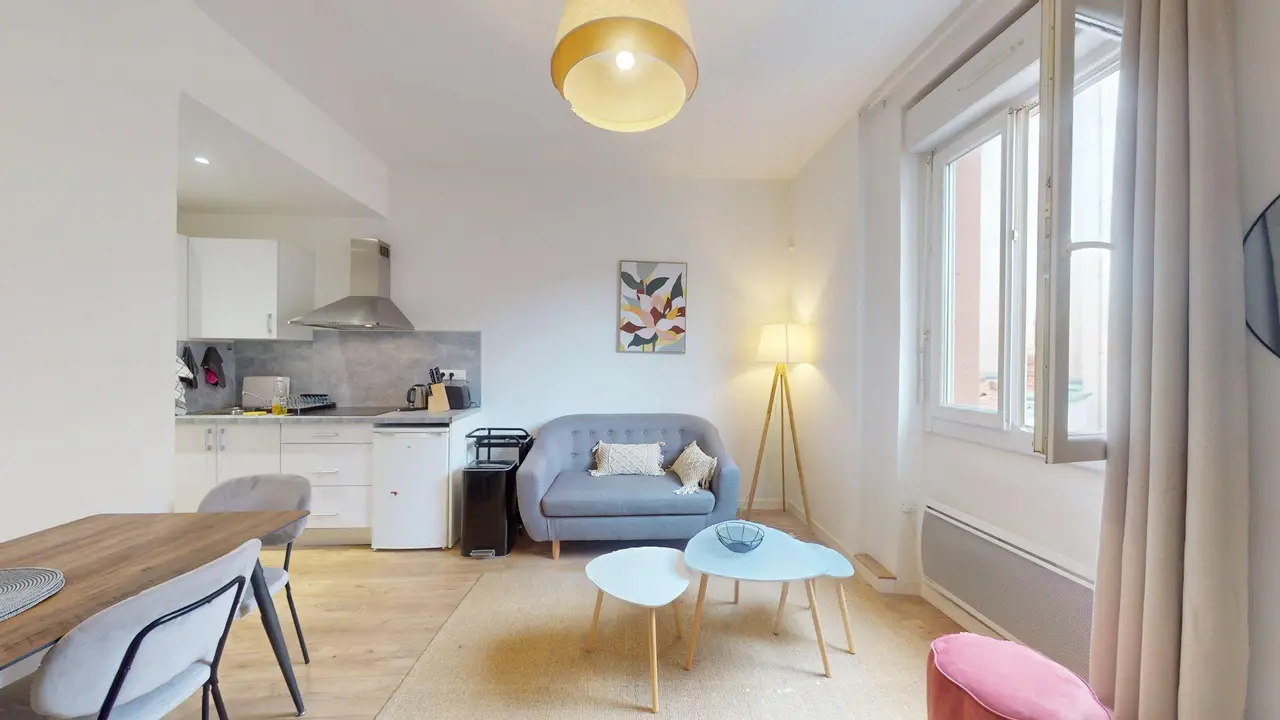 Appartement meublé de 33.28m2 - 737€ - Toulouse