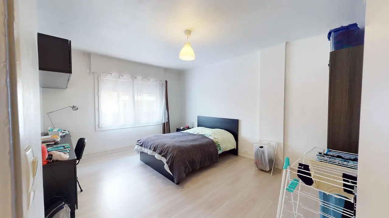 Colocation meublée de 67.0m2 - 490€ - Marseille