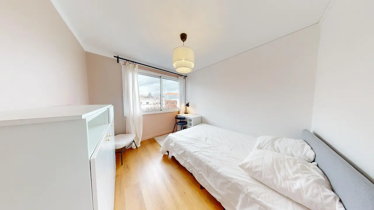 Colocation meublée de 57.0m2 - 450€ - Clermont-Ferrand