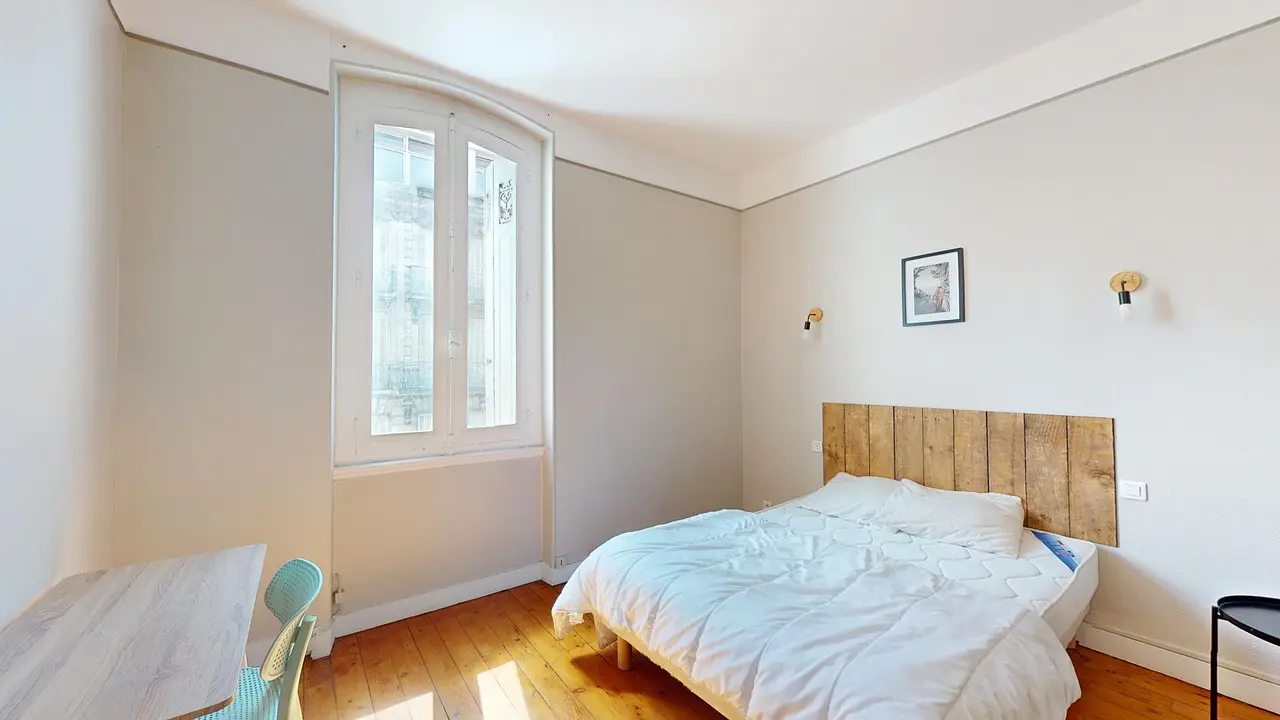 Colocation meublée de 132.0m2 - 459€ - Angoulême